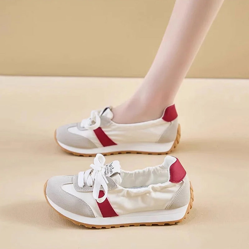 Pantofi sport de damă cu talpă moale